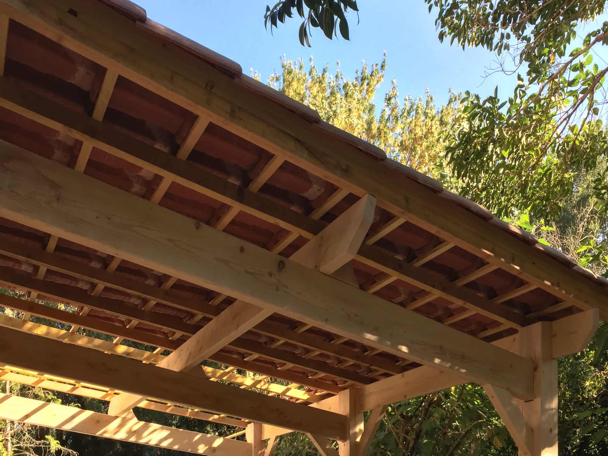 Abri extérieur en bois